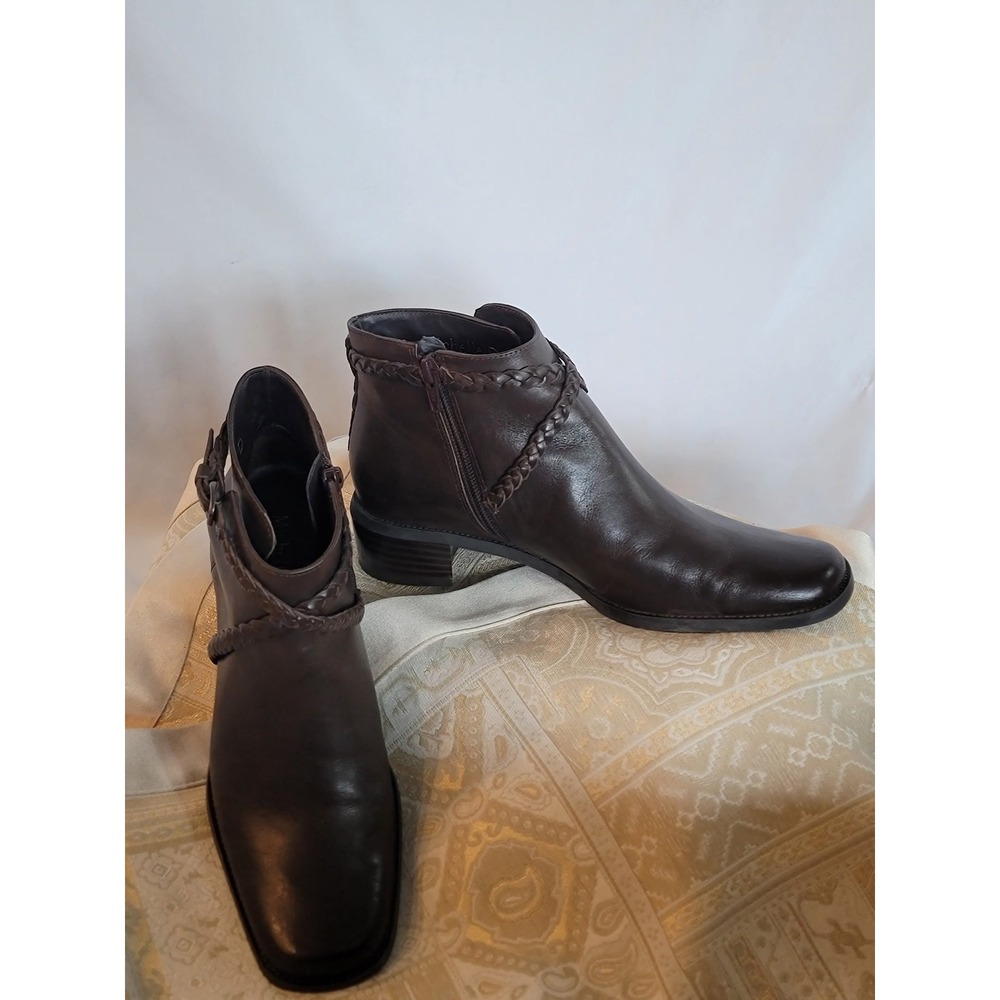 Michelle D Brady Brown Leather Braided Ankle Boots Square Toe Size 8M Brazil